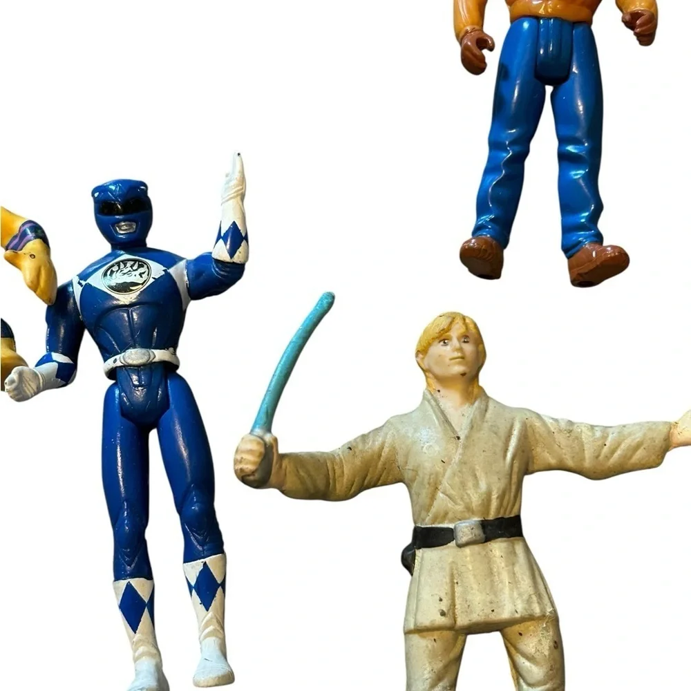 Lot of Vintage Action Figures As Is G.I. Joe Peter Pan, Power Ranger, Star Wars - Picture 9 of 10